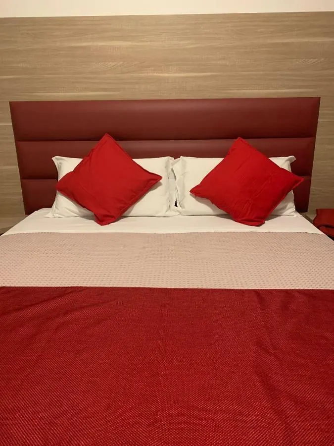 Villa Cuore Tavernerio Guest house