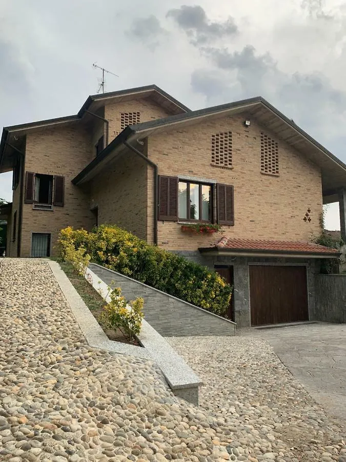 Guest house Villa Cuore Tavernerio Italy