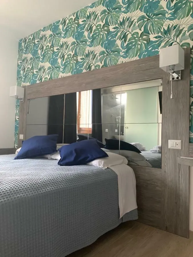 Villa Cuore Tavernerio Guest house